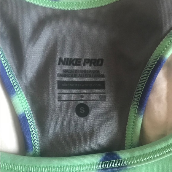 Nike Pro Dri-Fit Patterned Sports Bra - Picture 2 of 3